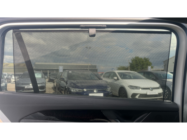 Volkswagen Passat 1.5 eTSI R-Line 5dr DSG Petrol Estate